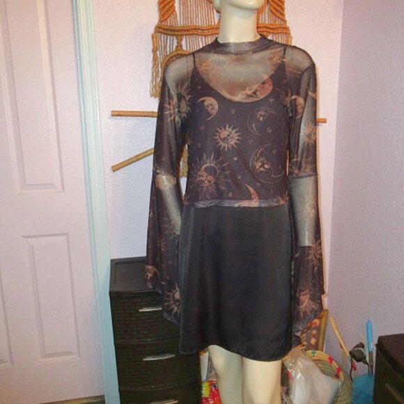 Cosmic Sheer Mesh Sun & Moon Skull Crop Top Size M Celestial Goth Witchy Emo Y2K - Picture 1 of 11